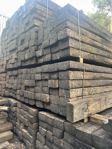 Reclaimed grade oak top - grade,
